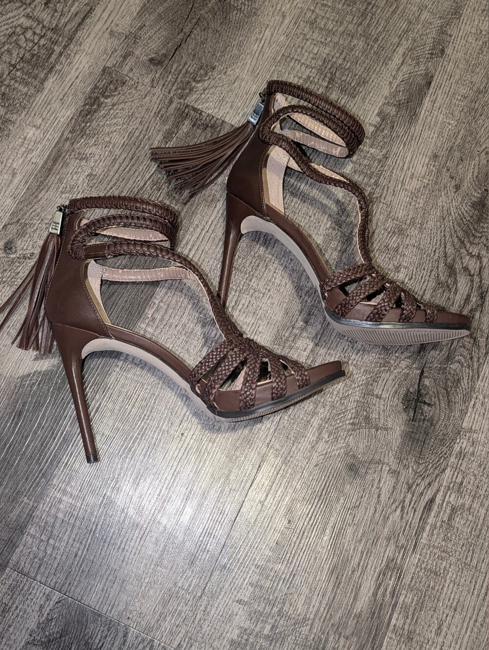 BCBGMAXAZRIA Brown Woven Tassel Strappy Stiletto Heels Size 9 - Picture 5 of 8
